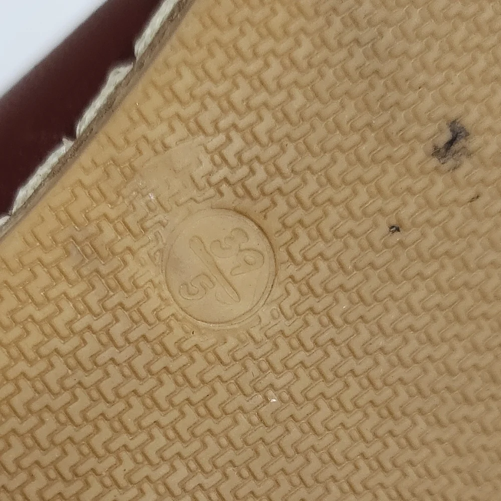 Charix - Picture 6 of 7